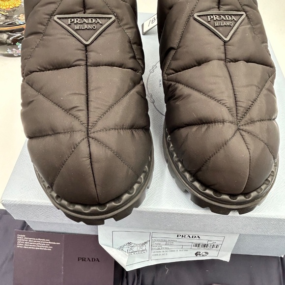 Women’s Prada re-nylon triangle logo padded draw cord snow boots size 39 Italy - Picture 4 of 11